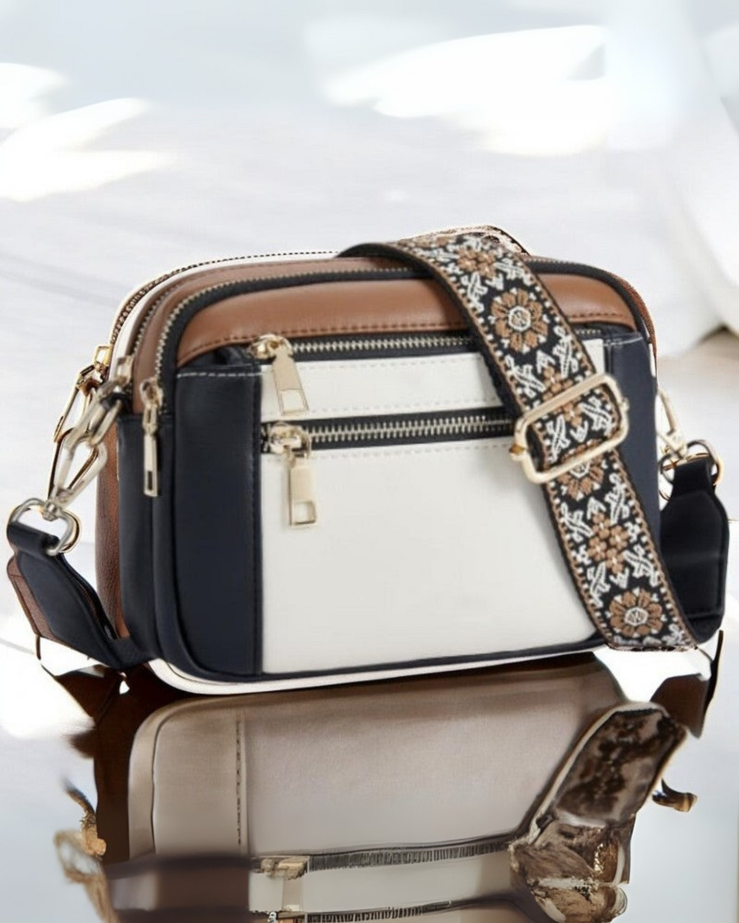 María | Bolso de hombro de piel elegante